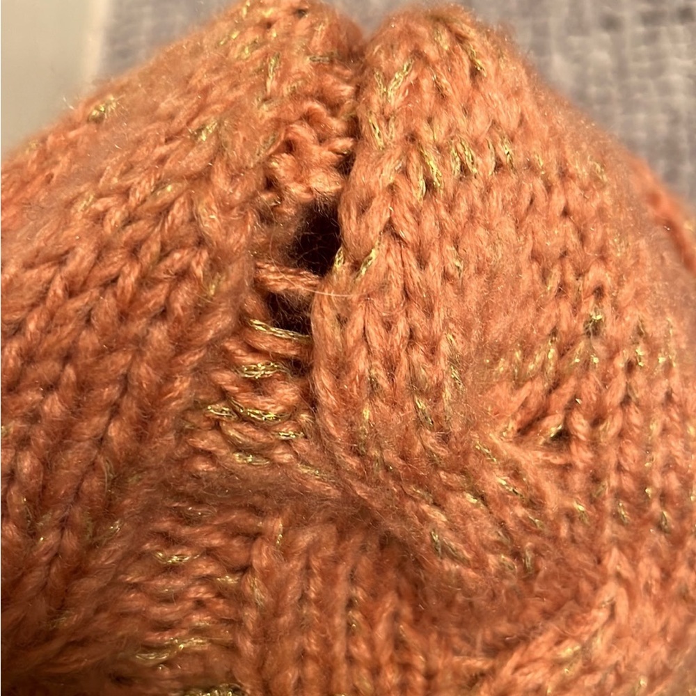 D&Y peach Beret styled Beanie - Picture 4 of 5